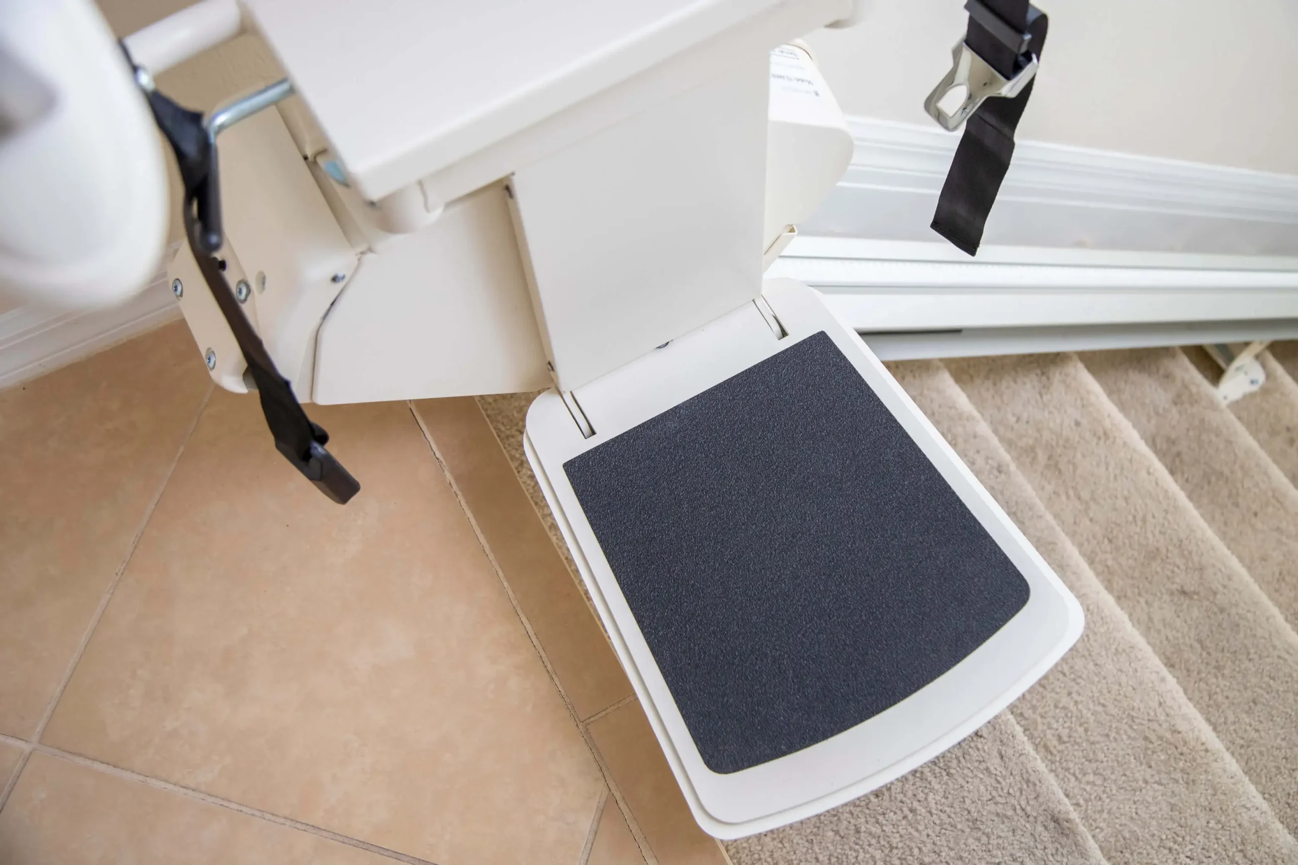 Harmar-Pinnacle-SL300-Footress-scaled